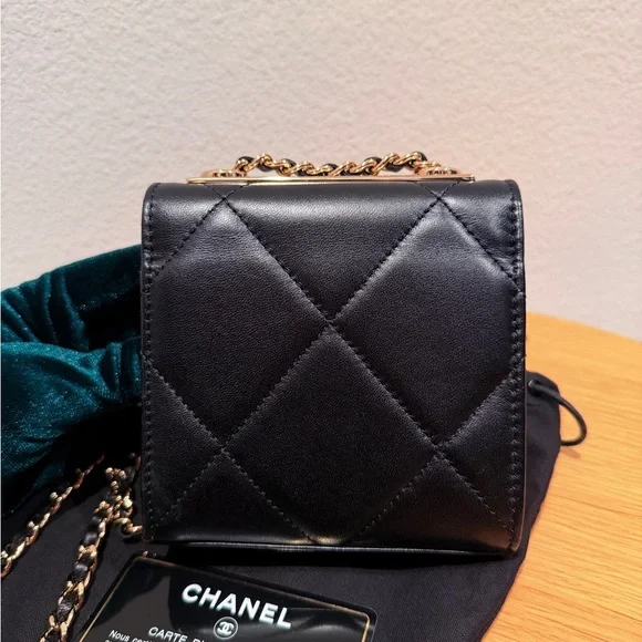 Chanel Lambskin Mini Trendy CC/Clutch Chain - Picture 5 of 14
